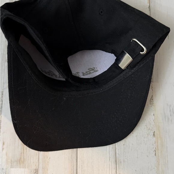 Las Vegas Aces Black Cap Autographed - Picture 3 of 3